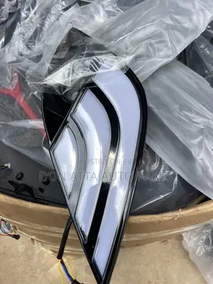 Toyota Camry 2018 Foglight Cover Led