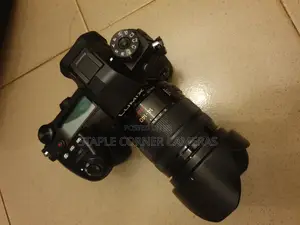 Panasonic Lumix DC-G9 Digital Camera With 14-42mm Lens