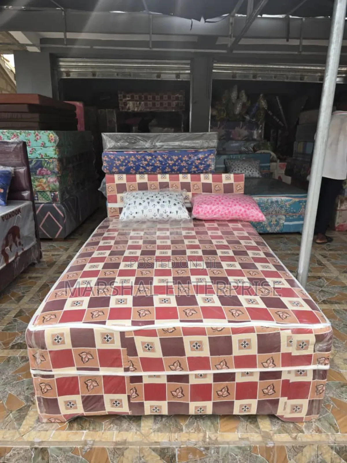 High Quality Double Bed