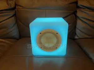 Cube Light Rechargeable/Bluetooth Speaker