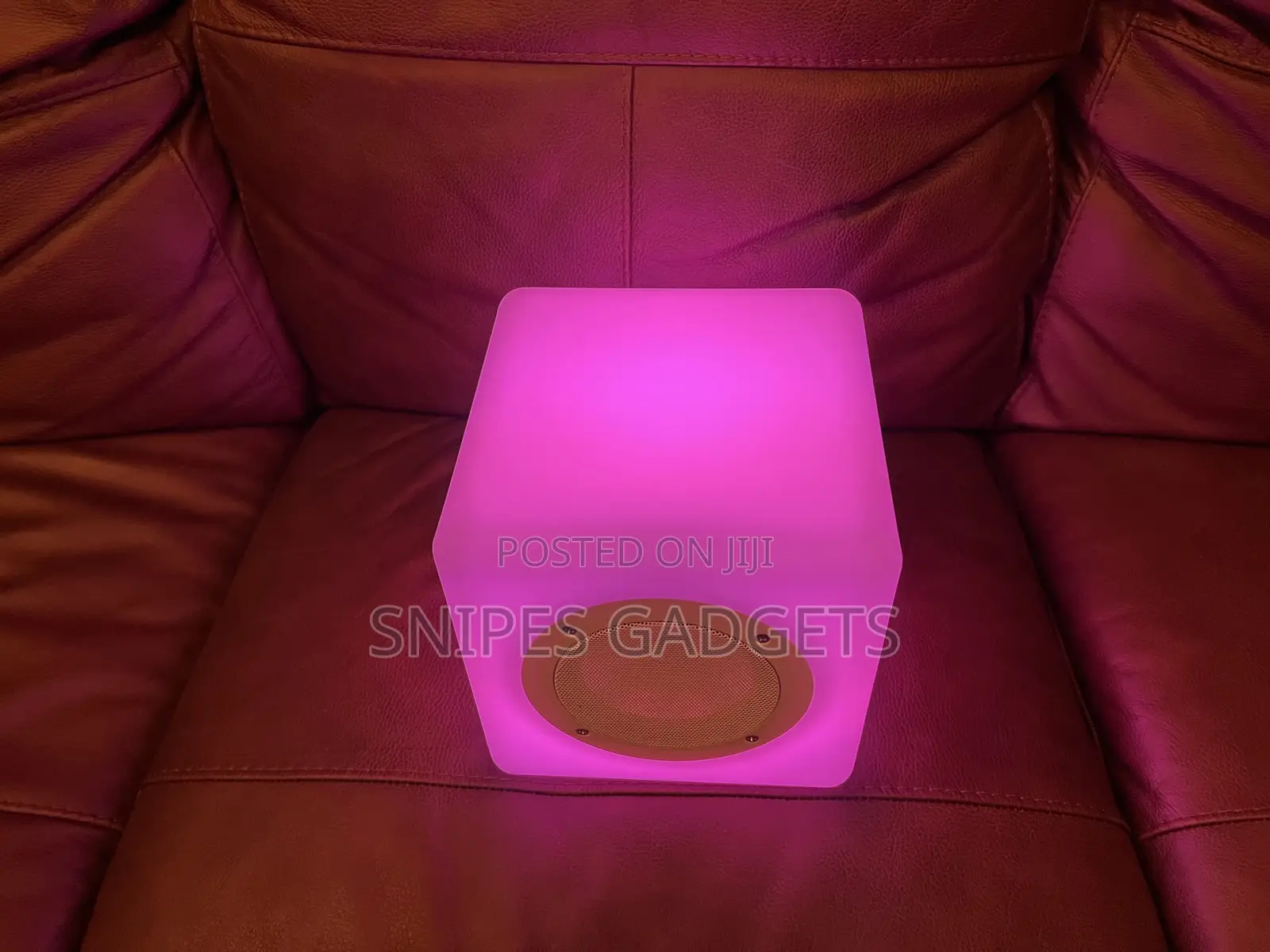 Cube Light Rechargeable/Bluetooth Speaker