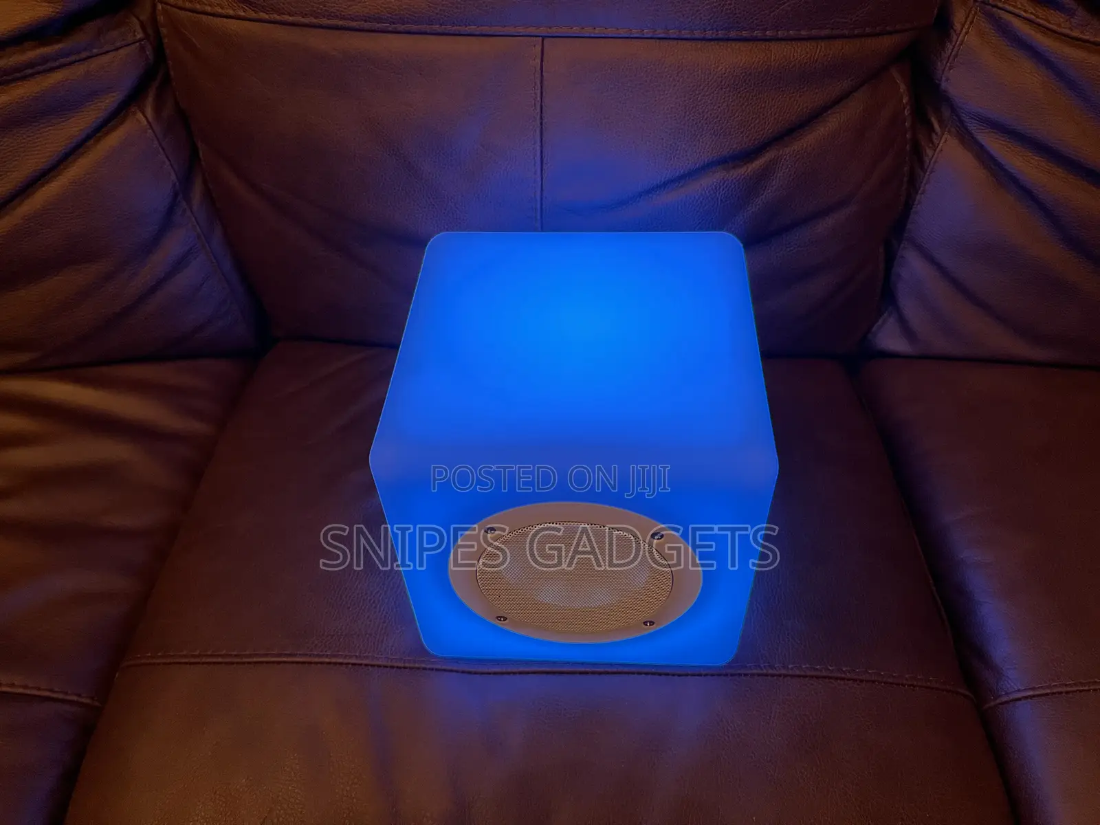 Cube Light Rechargeable/Bluetooth Speaker