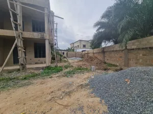 4bdrm Duplex in B2 Properties Agency, Accra Metropolitan for sale