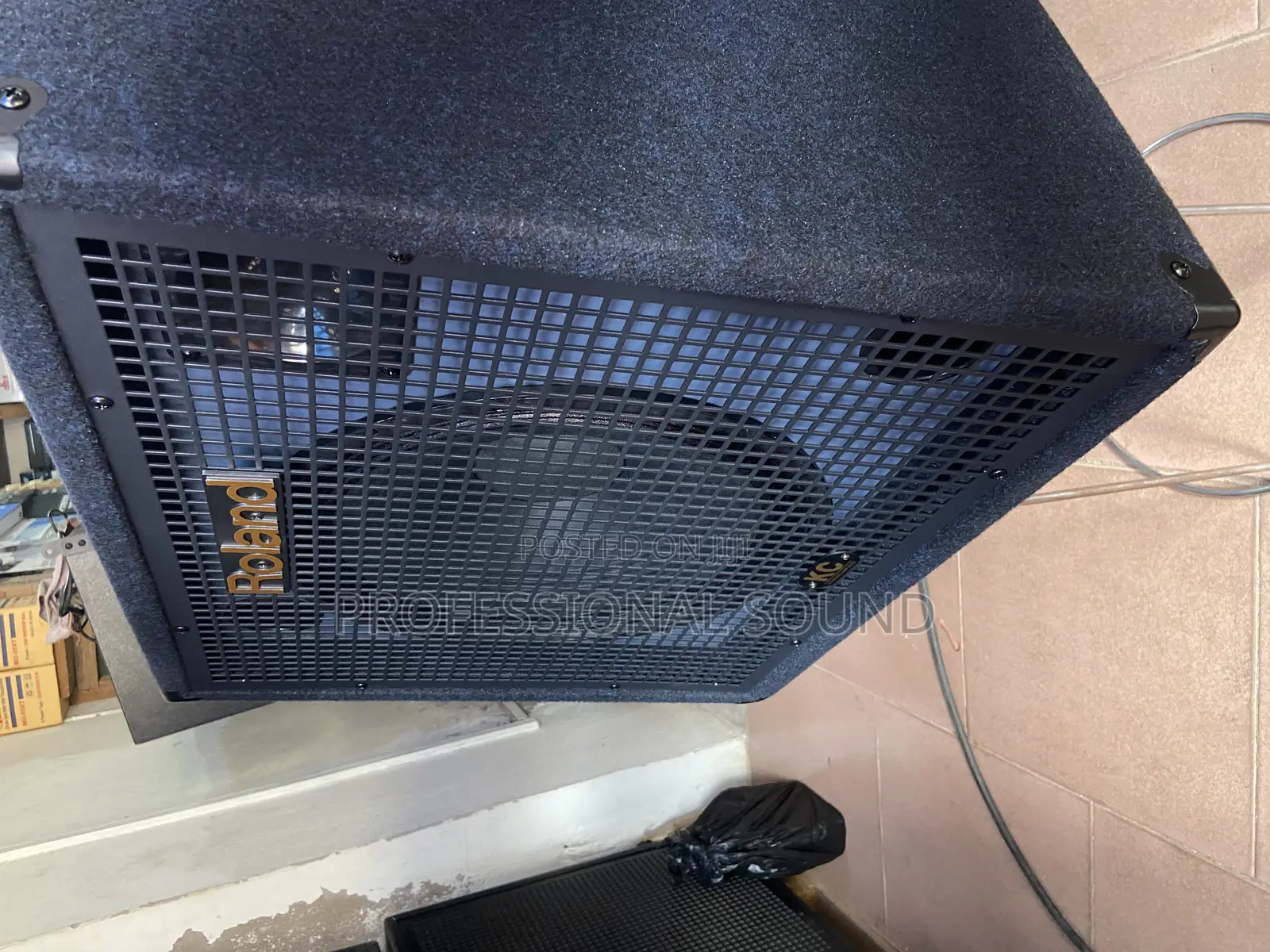 Roland Combo Kc55