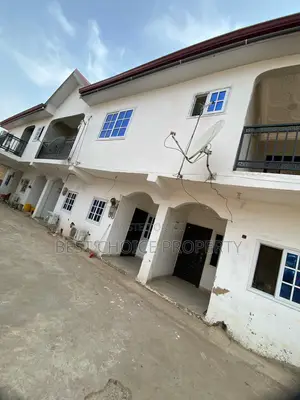1bdrm Apartment in Lakeside Estate for rent
