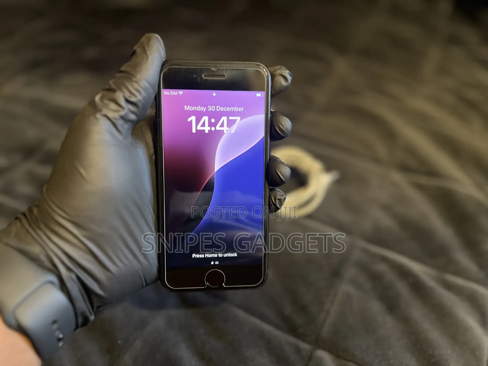 Apple iPhone SE (2020) 64 GB Black