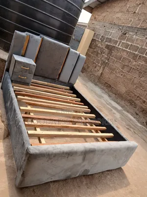 Double Bed With Drawer