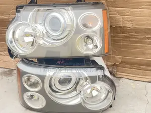 Range Rover 2009 Headlight Two Chargers
