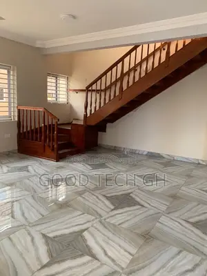 5bdrm House in East Legon for sale