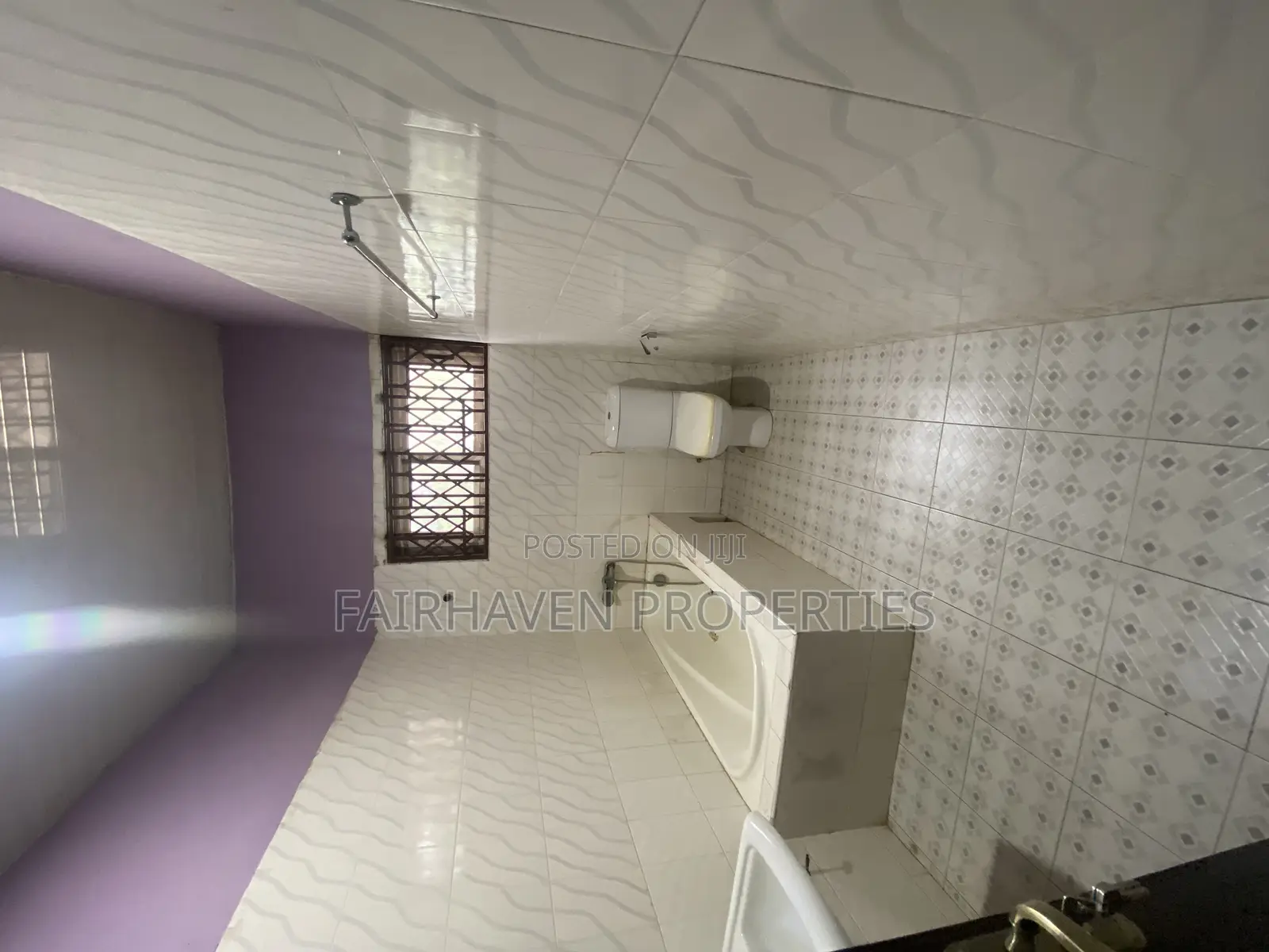 2bdrm Block of Flats in Abaese, Amasaman for rent