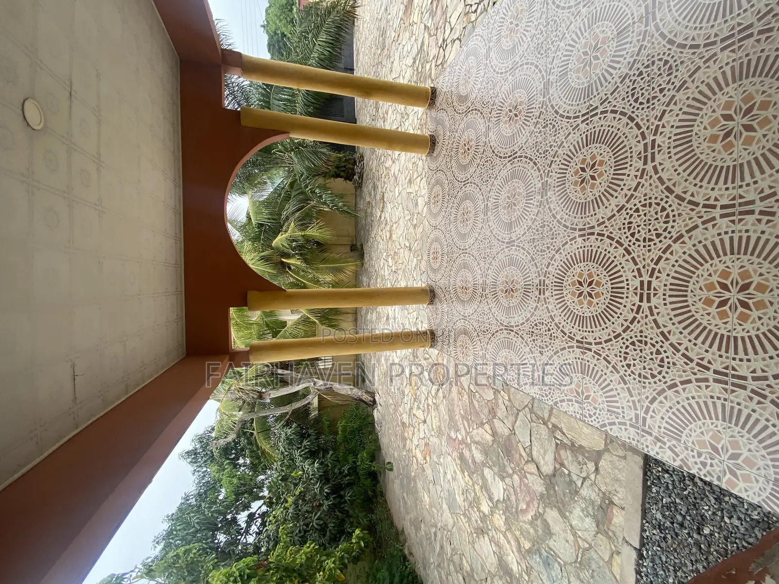 2bdrm Block of Flats in Abaese, Amasaman for rent