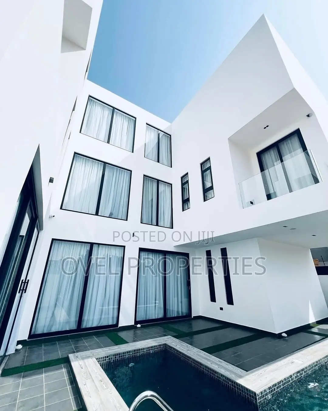 Furnished 4bdrm House in Eastlegon  Dollars for sale
