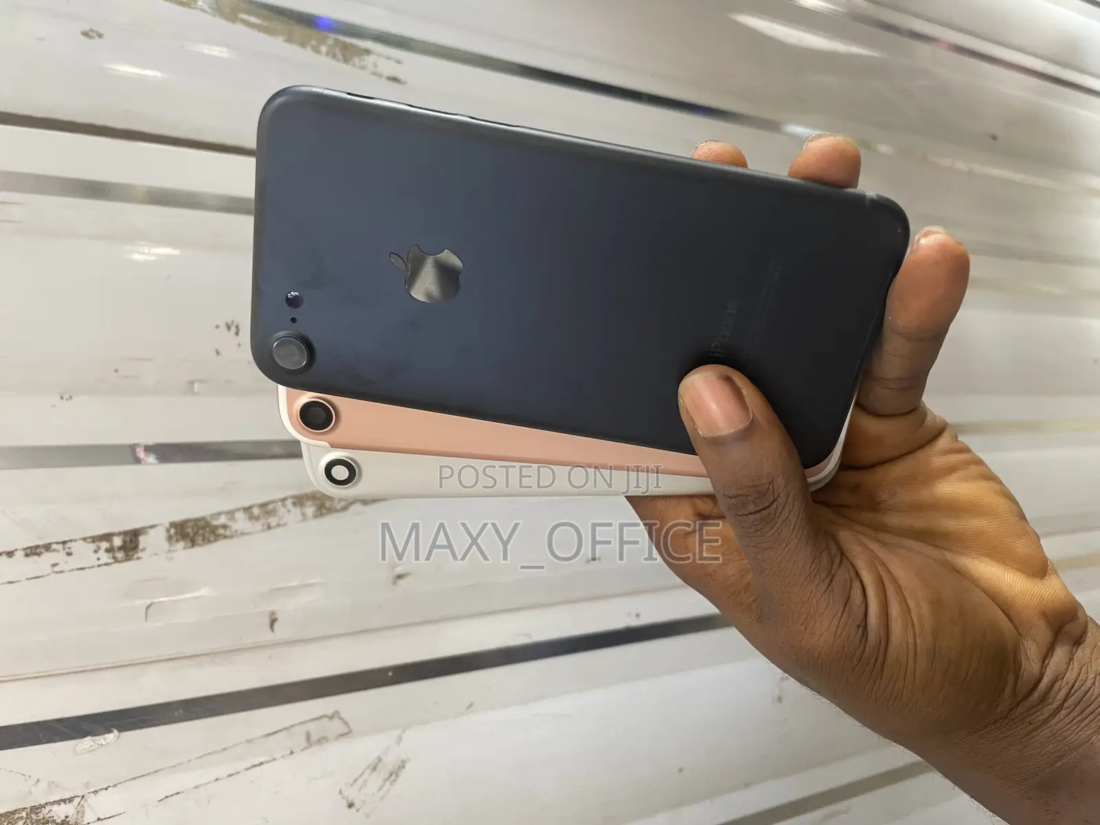 iPhone 7. Complete Housing