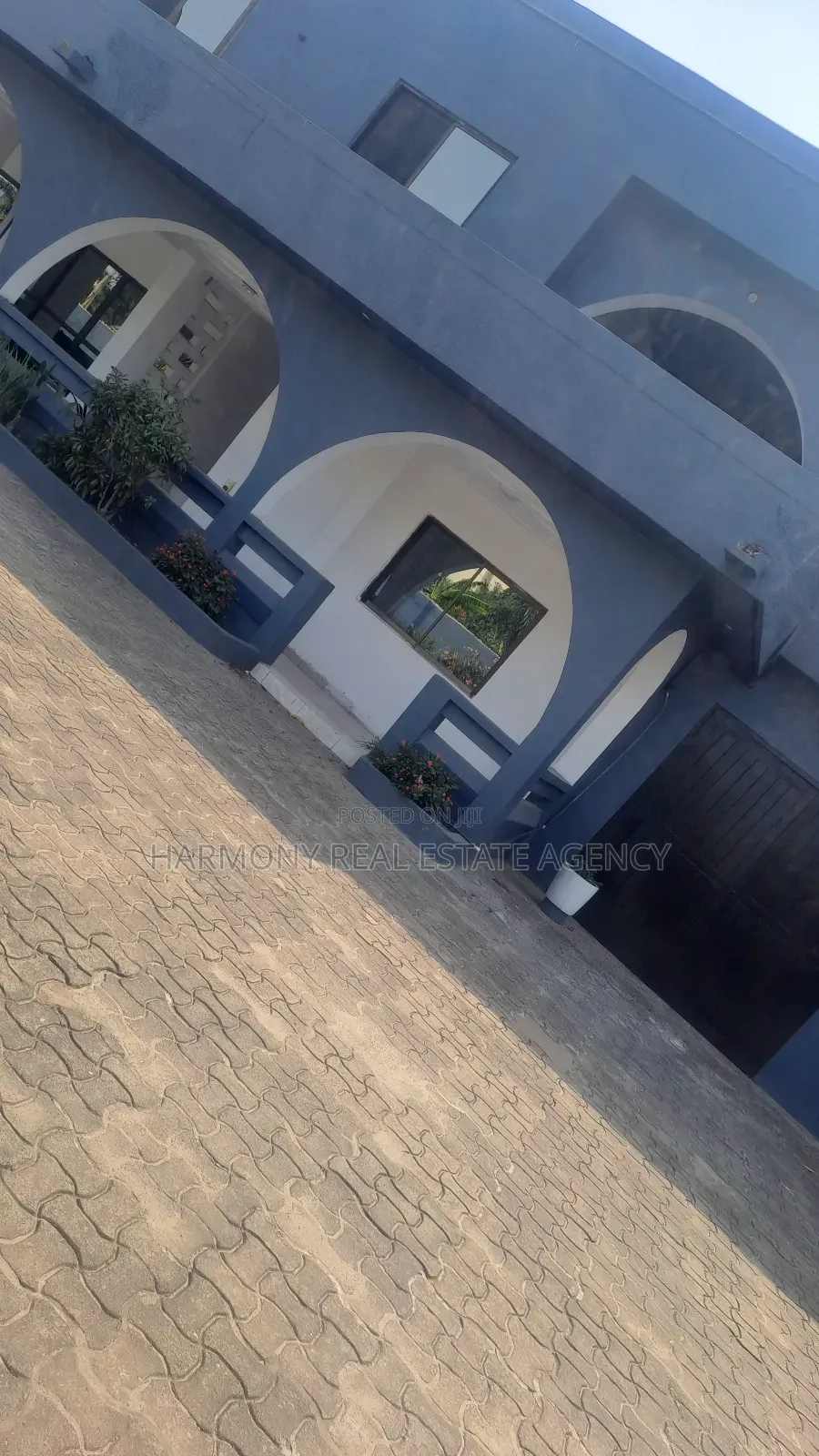 7bdrm House in Abelemkpe for rent