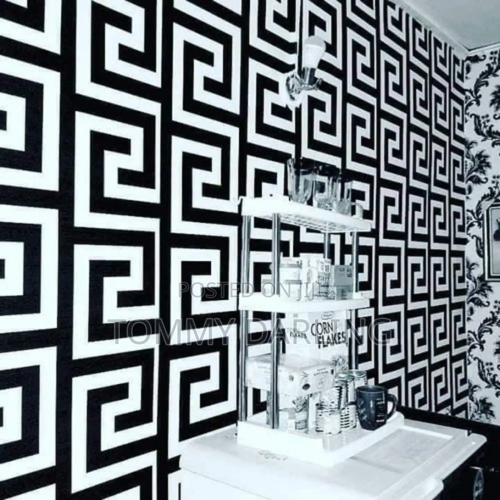 Professional Wall Sticker Installer