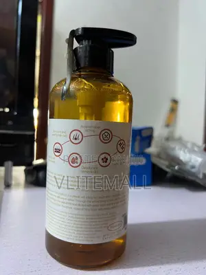 Xile Bao Pet Shampoo. Cat and Dogs