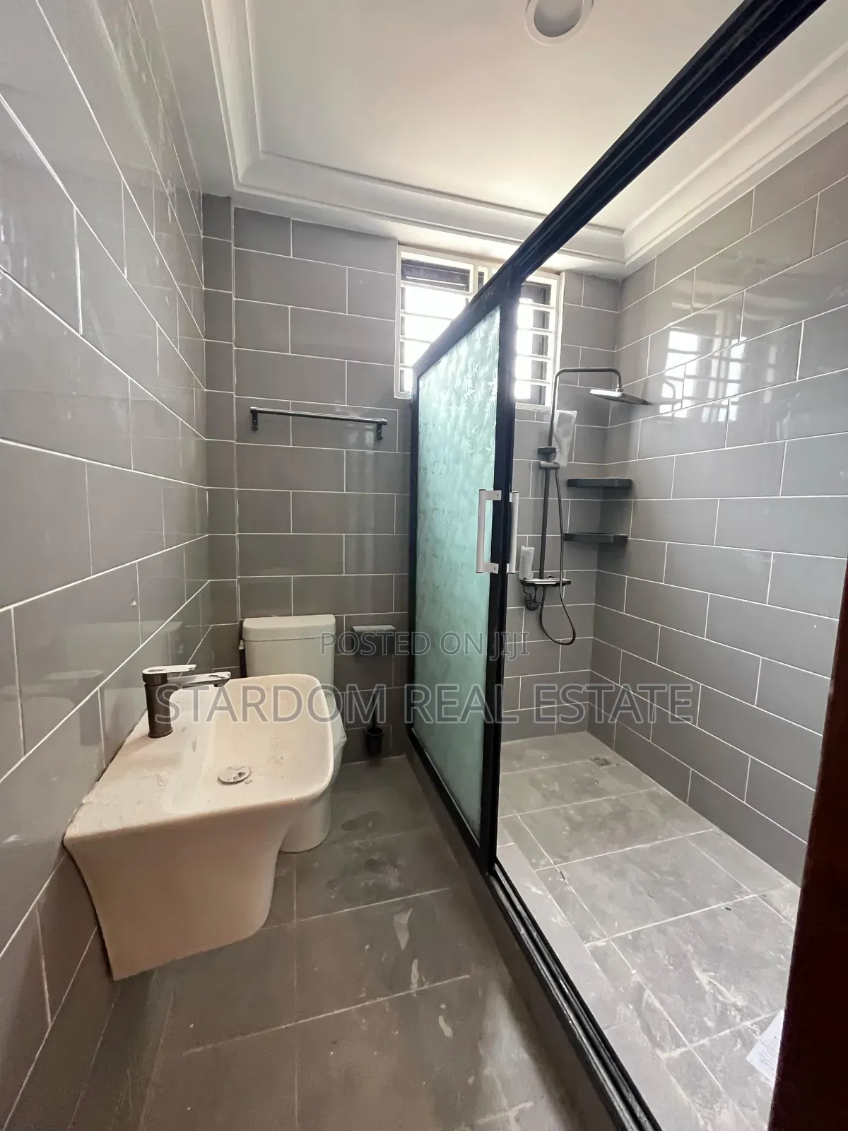 2bdrm Apartment in Adjiriganor for rent