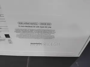 New Laptop Apple MacBook Air 2022 M2 8GB Apple M2 SSD 256GB