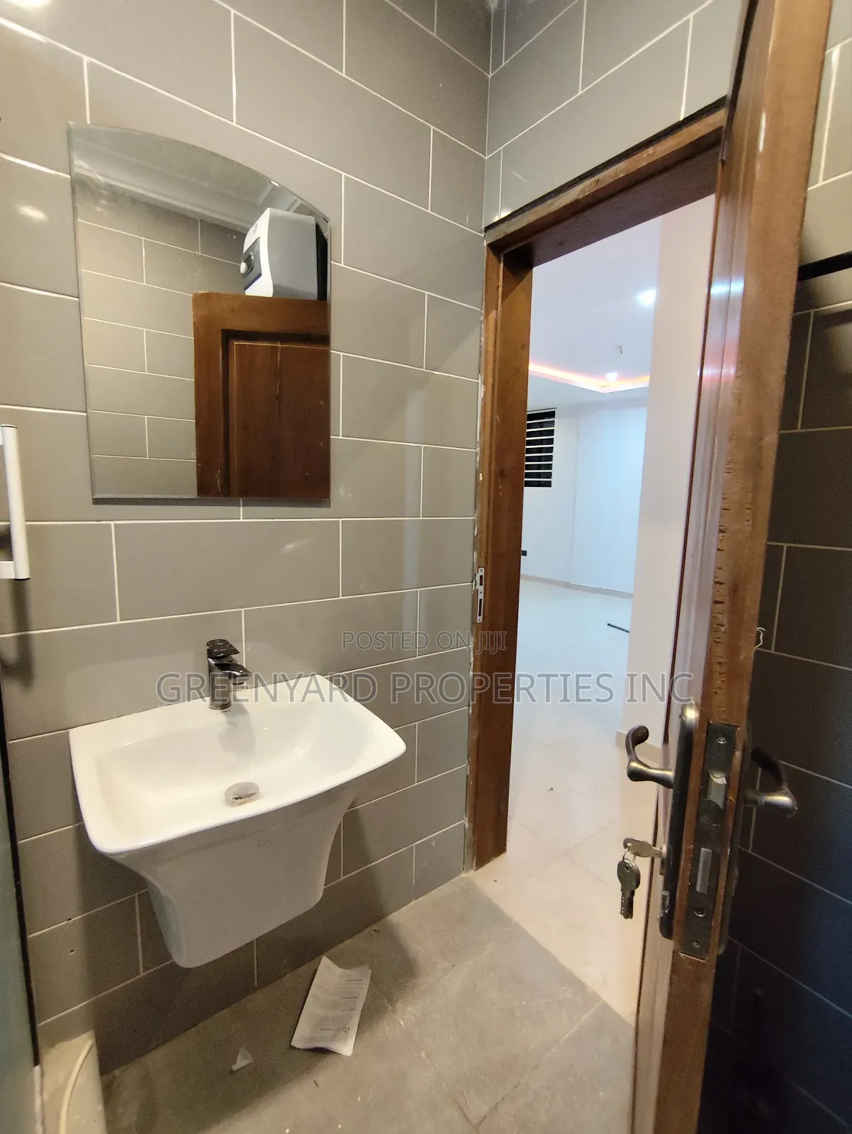 2bdrm Apartment in Adjiringanor, East Legon for rent
