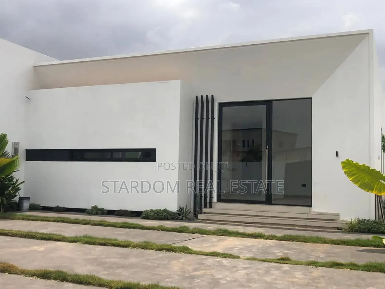 3bdrm Duplex in Malejor, Adenta for sale