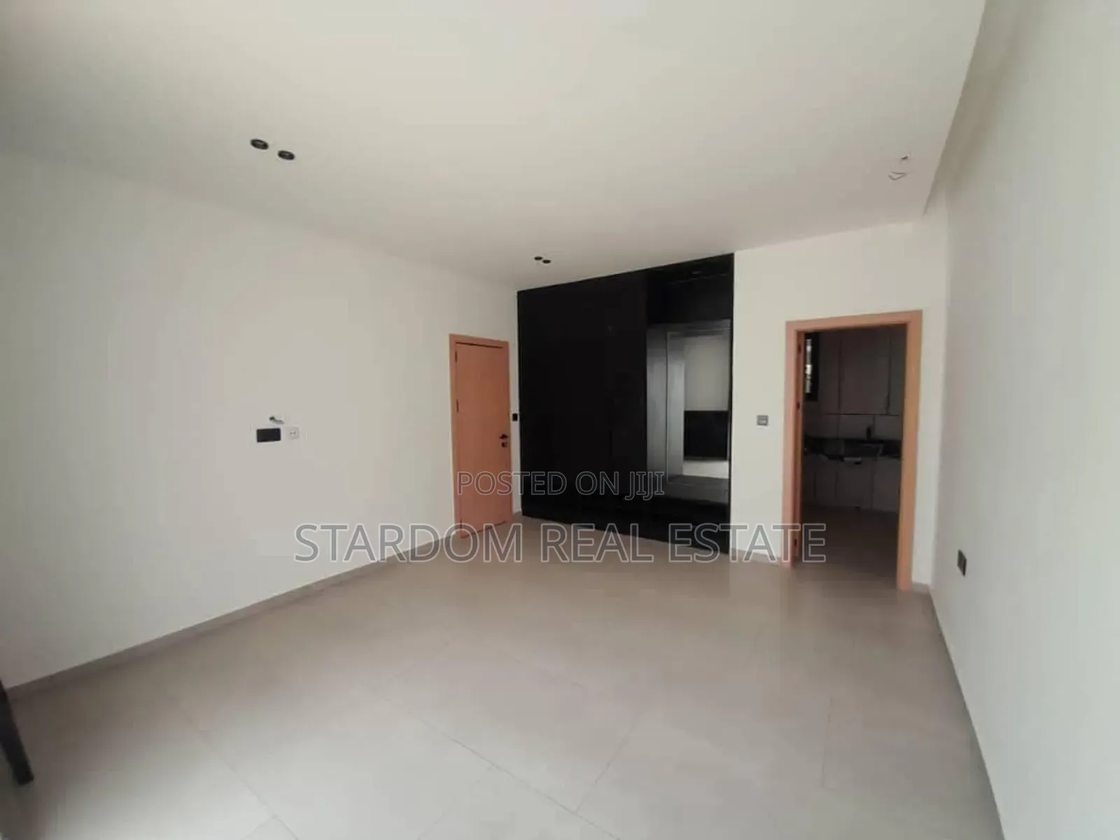 3bdrm Duplex in Malejor, Adenta for sale