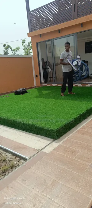 Automated Sliding Swimming Pool Cover