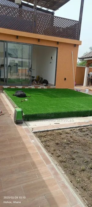 Automated Sliding Swimming Pool Cover