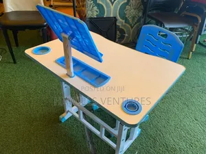 Kid's Learning Table With Chair