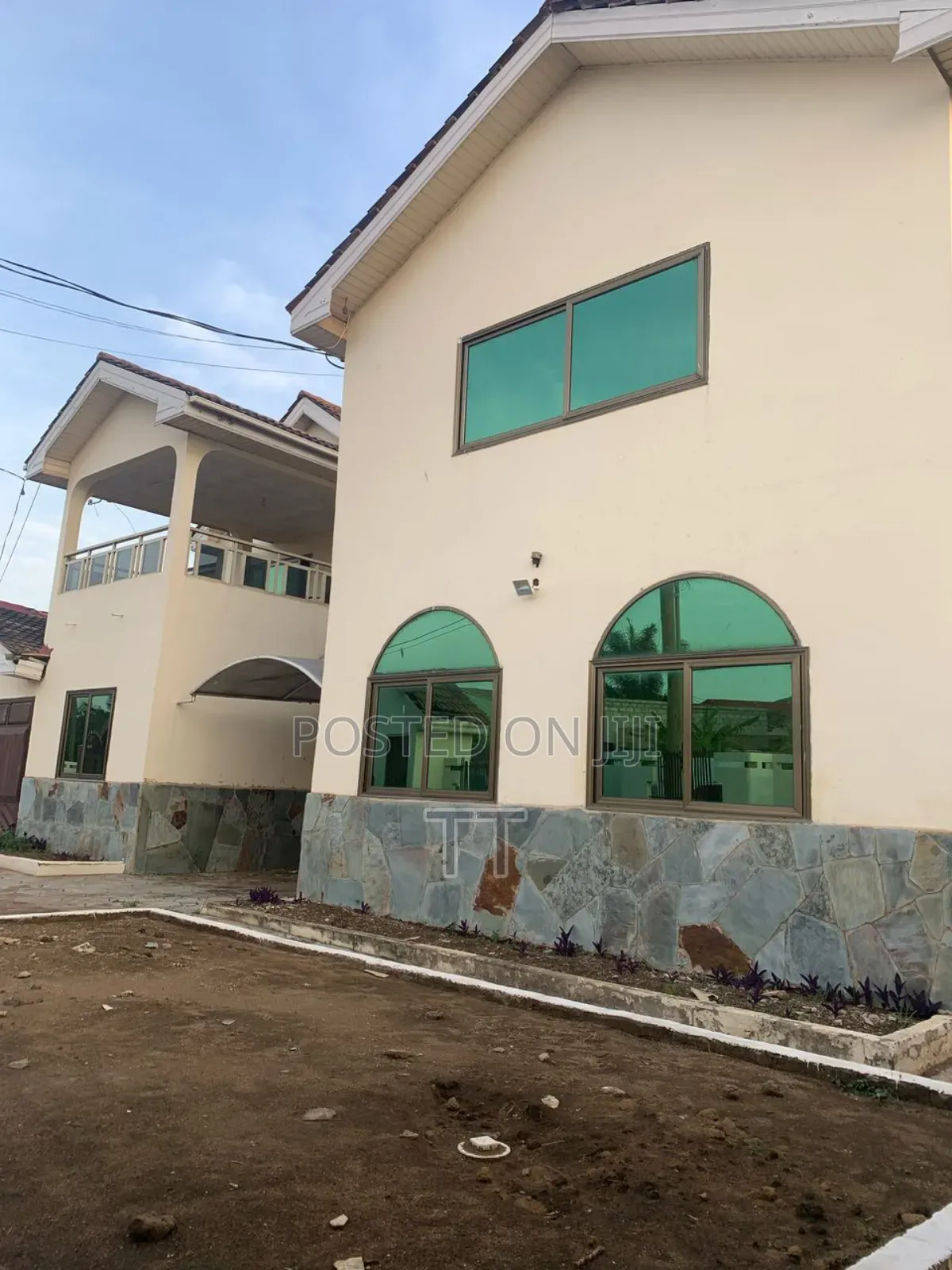 5bdrm House in Manet Oraly School for rent