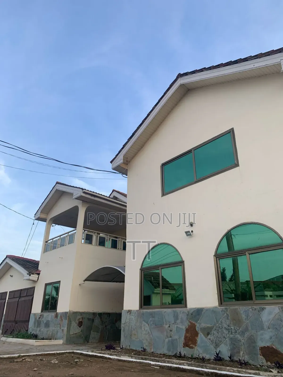 5bdrm House in Manet Oraly School for rent