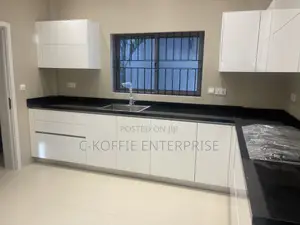 4bdrm House in Airport Residential for rent