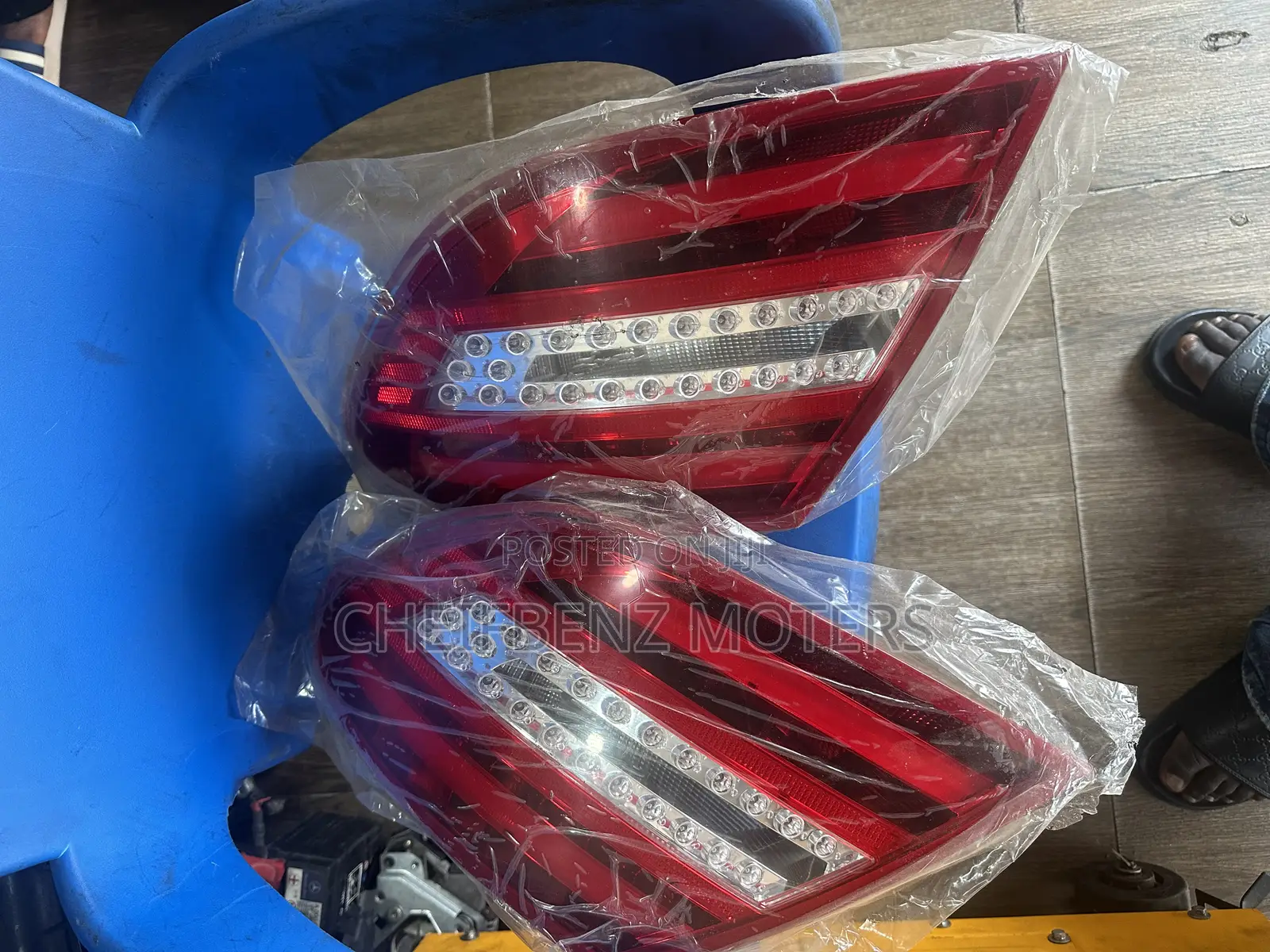Mercedes Benz C250 W204 2013-2014 Tailight Pair