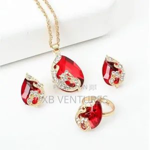 4 PCS Women Jewelry Set Rhinestone Wrist Watches - Red