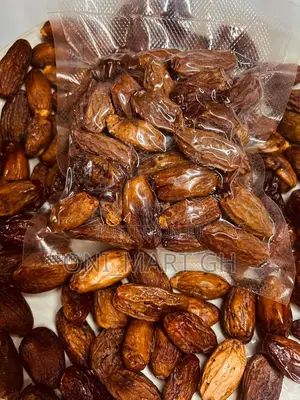 Dried Dates Fruit.