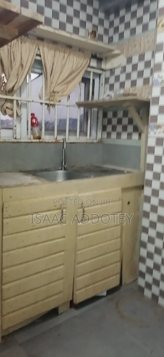 Furnished 1bdrm Apartment in Sakumono Estate, Spintex for rent
