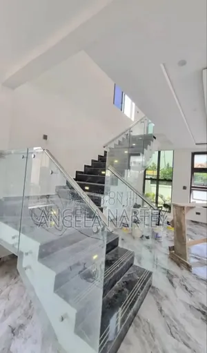 4bdrm House in Community 16 Lashibi, Tema Metropolitan for sale