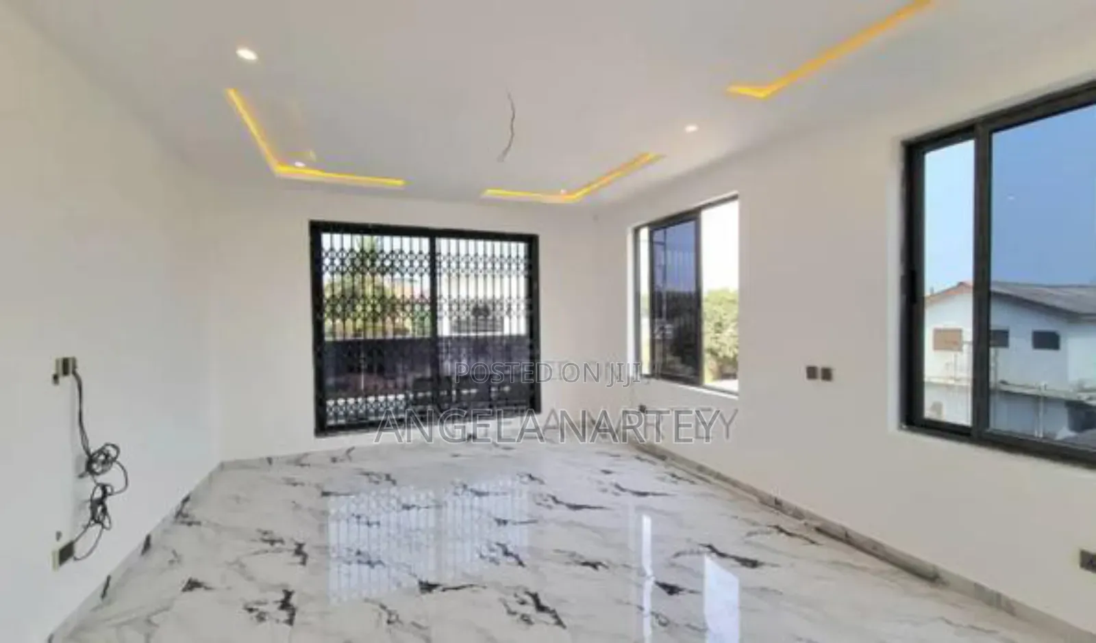 4bdrm House in Community 16 Lashibi, Tema Metropolitan for sale