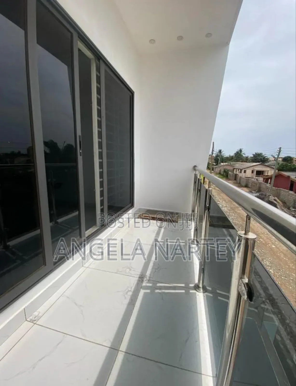 4bdrm House in Community 16 Lashibi, Tema Metropolitan for sale
