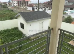 4bdrm House in Community 22, Tema Metropolitan for sale