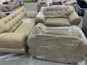 Comfortable 6 Seater Leather Sofa