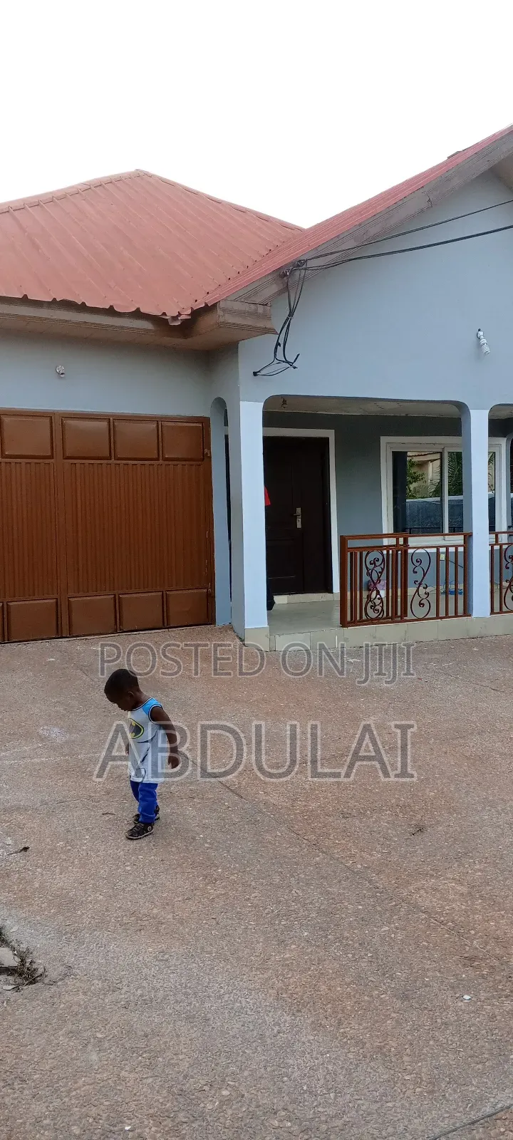 3bdrm House in 3 Bedroom Self, Ashomang Estate for rent