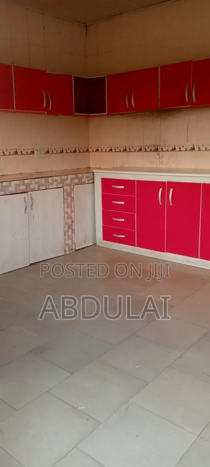 3bdrm House in 3 Bedroom Self, Ashomang Estate for rent