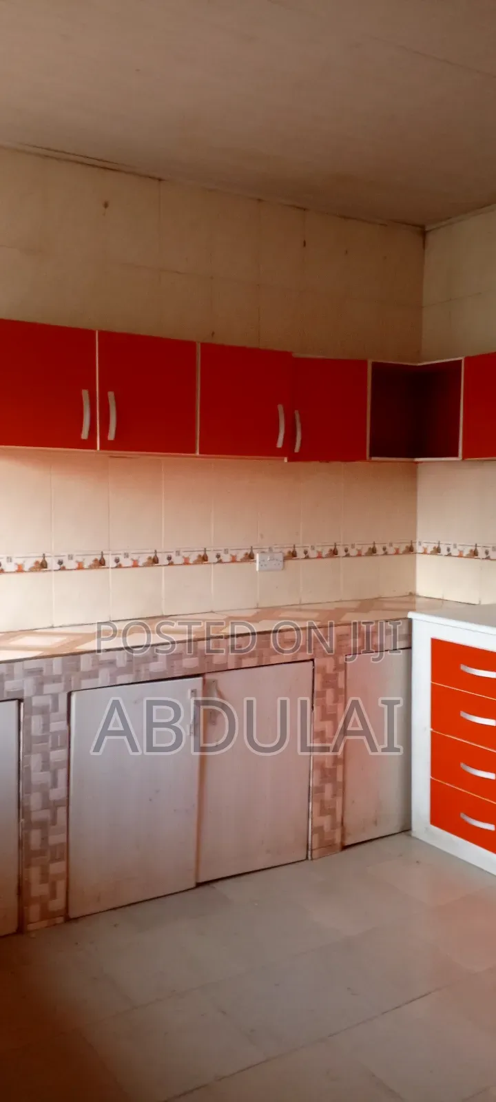 3bdrm House in 3 Bedroom Self, Ashomang Estate for rent