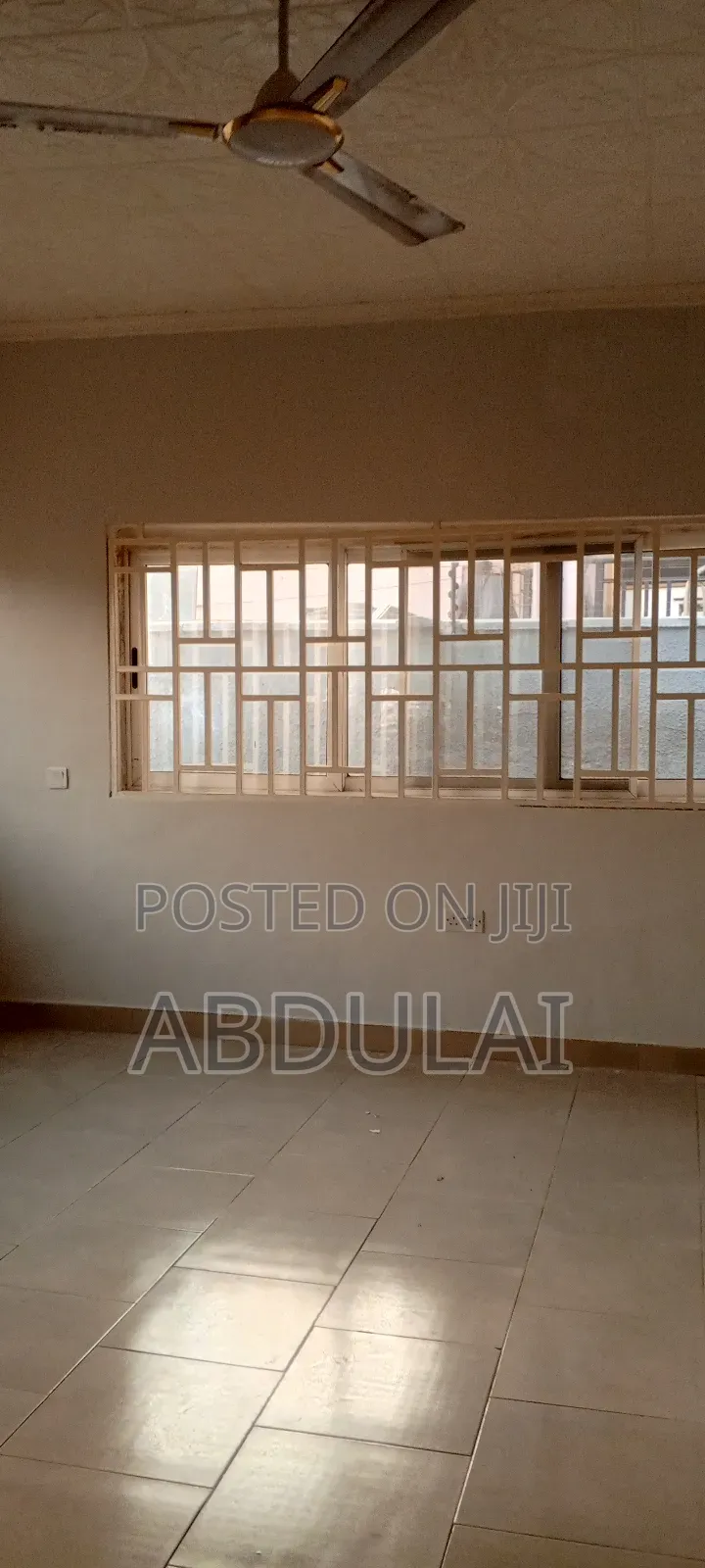 3bdrm House in 3 Bedroom Self, Ashomang Estate for rent