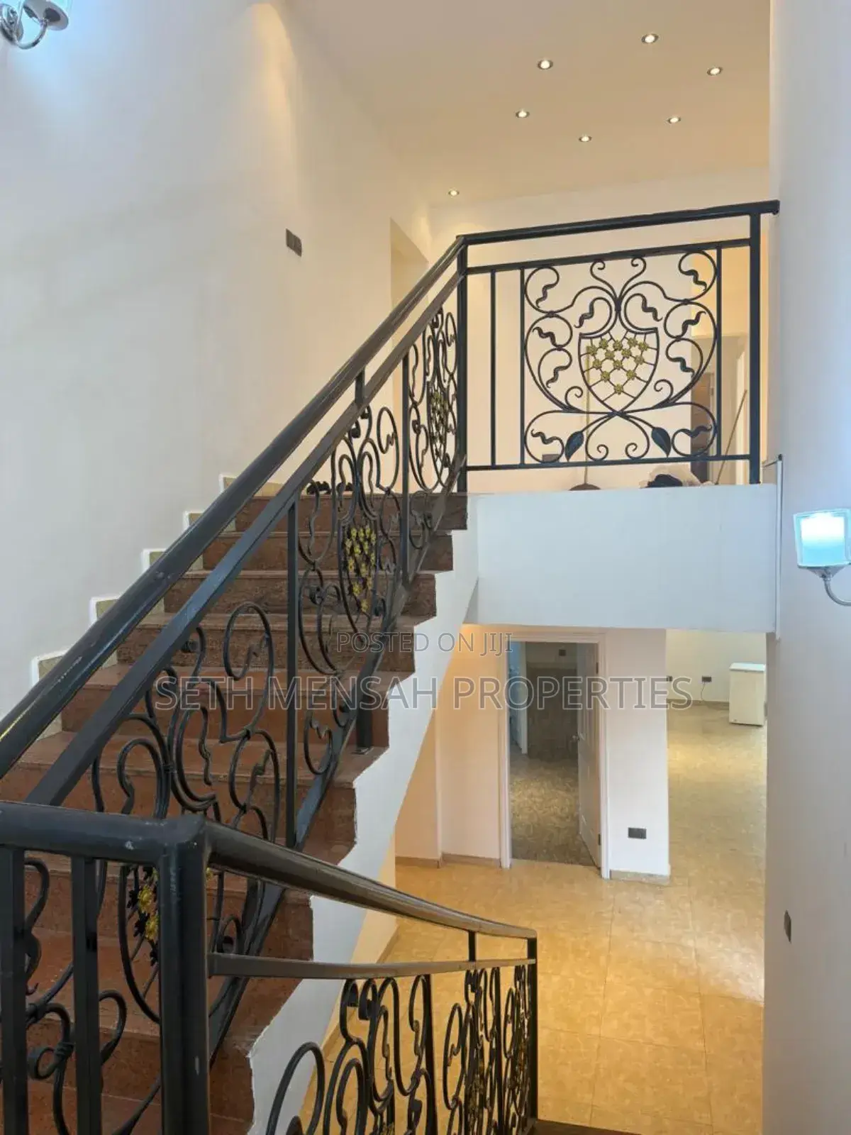 Furnished 4bdrm House in Skm Properties, Cantonments for rent