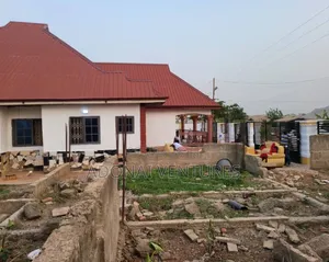 5bdrm House in Abuakwa Agogo, Kumasi Metropolitan for sale