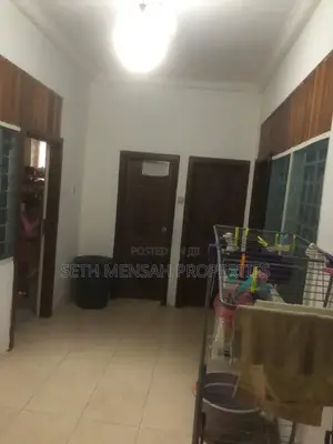 4bdrm House in Skm Properties, Achimota for sale