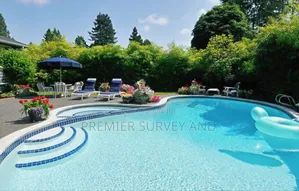 Domestic Commercial Pool Designs
