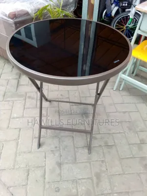 Round Foldable Table