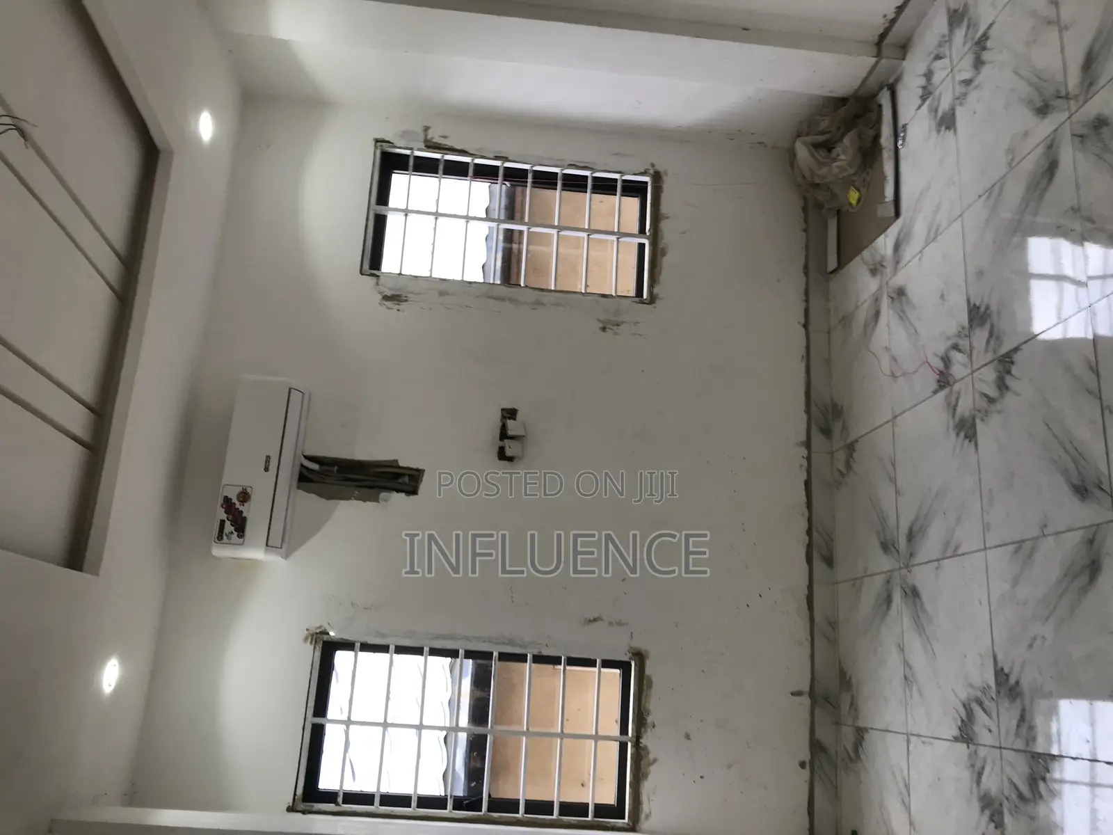 2bdrm House in Kfc Nanakroom, East Legon for sale